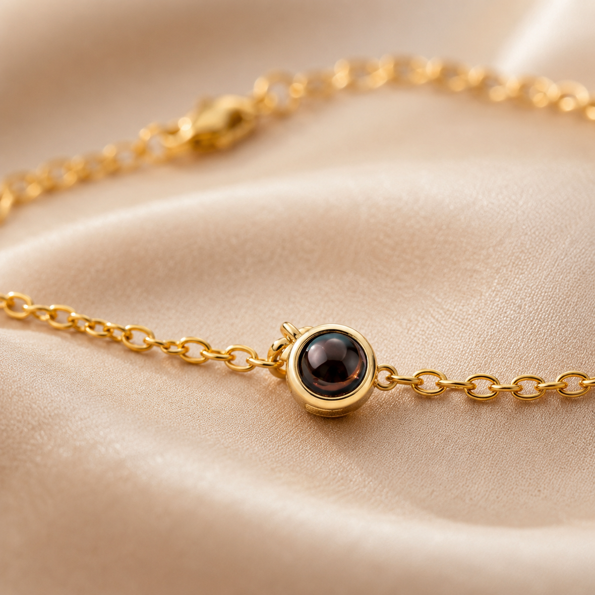 Memoria Gold – Individuelles Erinnerungs-Armband mit Wunschfoto